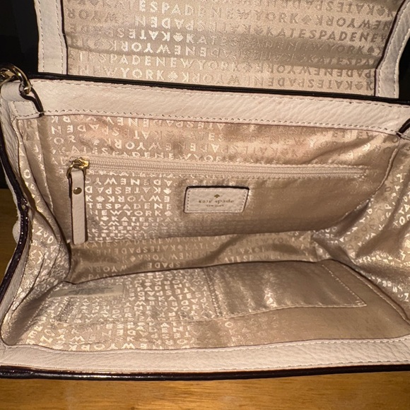 Kate Spade cream leather top-handle satchel with gold hardware - Picture 7 of 8